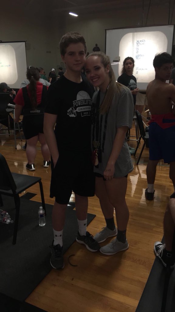 ljo00's tweet photo. Everyday that I work out my fat cells “shrink” and my muscles “stretch” to become stronger! These are pictures of what I get to do the more I work out.😊 @CHSKingston  #marchmathmadness #algebra2 #regionalsmeet #day2 https://t.co/XA6XqM6Qmj