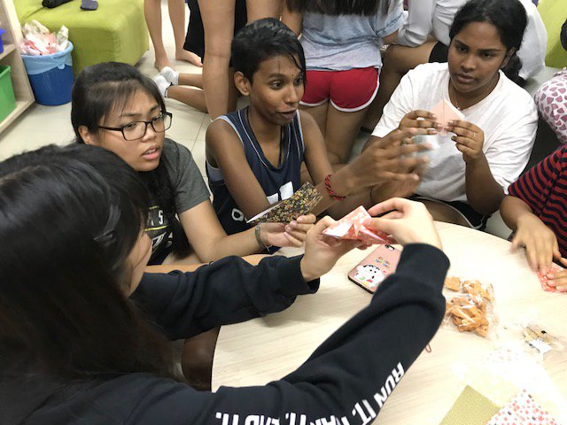 Rosebery_House's tweet photo. Next it was origami. Ayana, Miina and Kiki leading the way. Thank you girls. https://t.co/Nyxhg43DU0