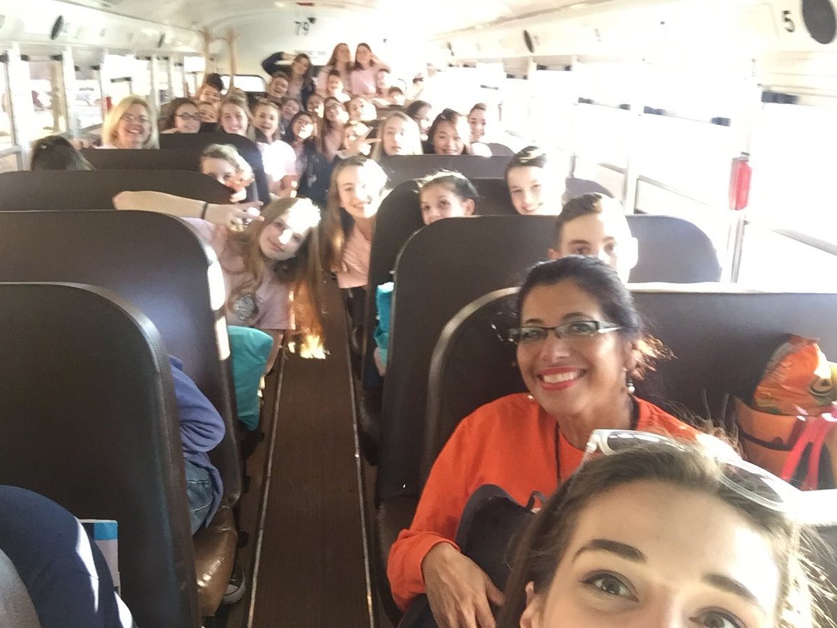 CHS_KG's tweet photo. Avon here we come!!!👏🏼 https://t.co/d5dO2rdKcq