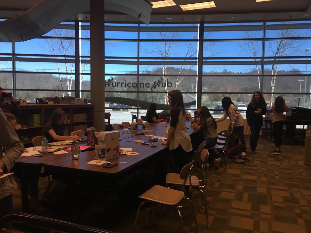 michellesbettis's tweet photo. @lesliefisher @MergeVR My ALL GIRLS coding club enjoyed trying out @MergeVR in our #VWeLabs @EHMHSVWeLab Thanks for the tip! https://t.co/7QV63TDkMO