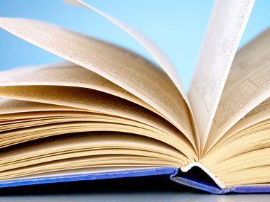 "Writing about your life is also about coming to a fresh understanding of it at an age when you probably think you know yourself pretty well." Check out great ways to write an amazing memoir - via <a href="/readersdigest/">Reader's Digest</a> buff.ly/2mlxtGt #memoir #writing