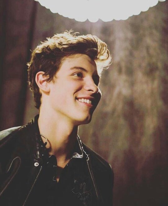 ProjetoMutiroes's tweet photo. SEM PERDER O RITMO!!!!!!

META: NOVECENTAS respostas em menos de OITO minutos.

RT pra votar #HoldinMeBack #BestLyrics #iHeartAwards https://t.co/SM9RtU6LBY