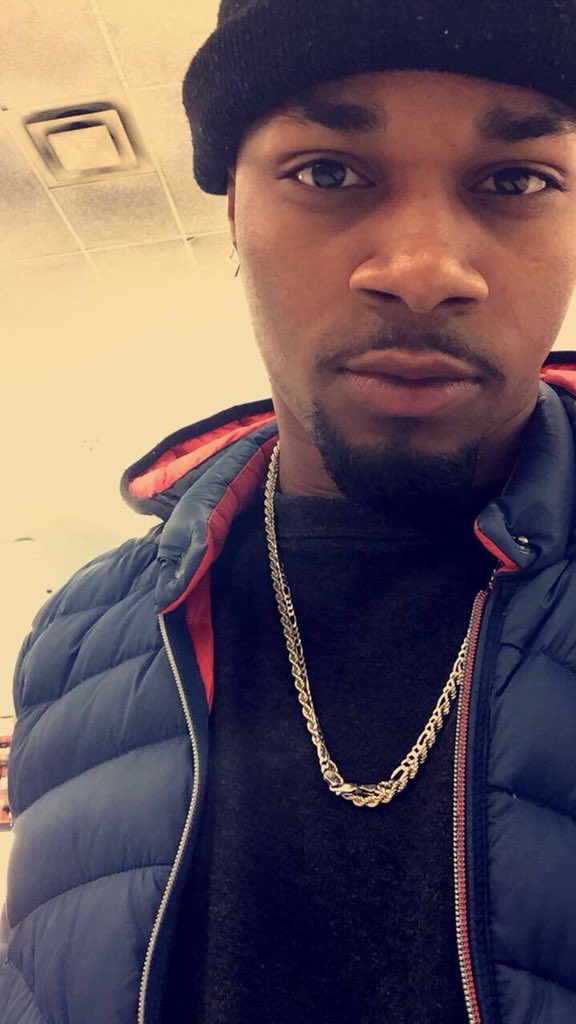 _shiz15's tweet photo. Decided to hop on the wave 😎🤷🏽‍♂️ #menfromthe856 https://t.co/rXI8PrNwfY
