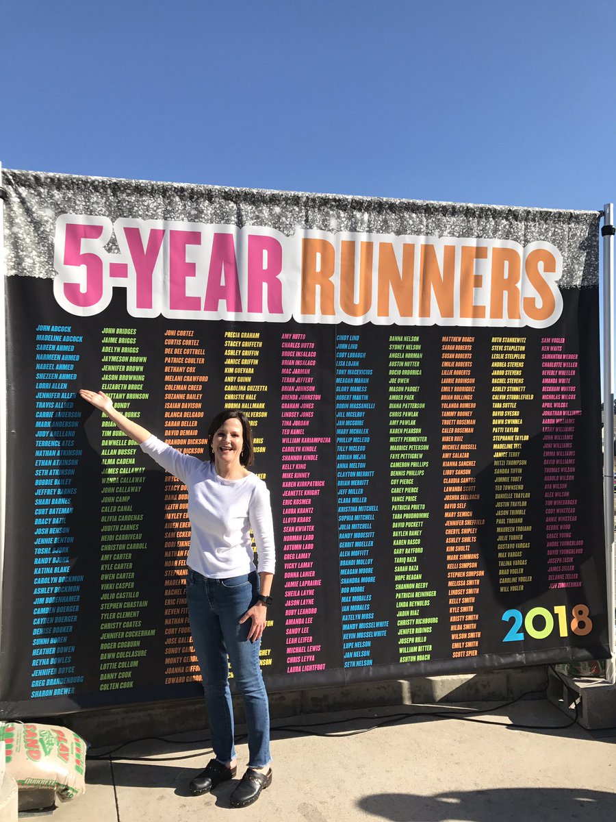 LorriAllenTV's tweet photo. Getting geared up for the #FRESH15 tomorrow! Come cheer the runners on! Proud to do anything 5 years in a row! #fiveyearsrunning https://t.co/2x6SJkO8bA