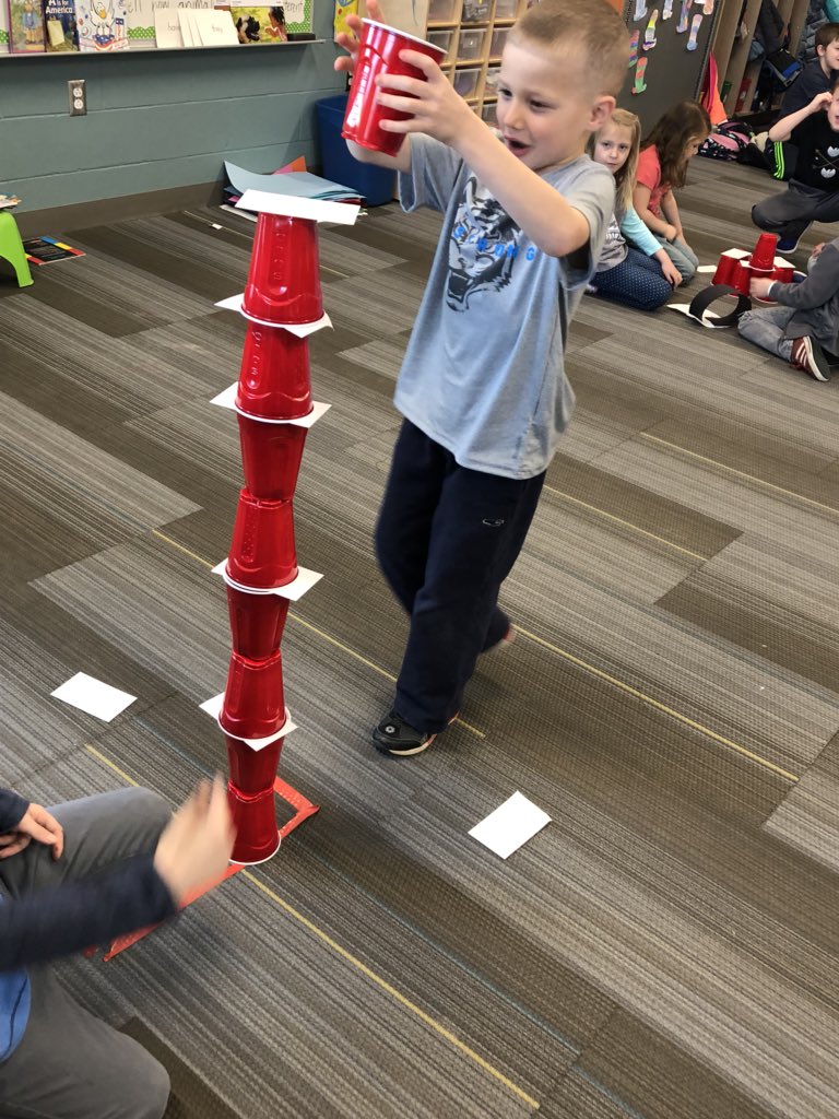 twmellen's tweet photo. Cat In The Hat STEM fun! #happybirthdaydrseuss https://t.co/v9sa7QVzKT