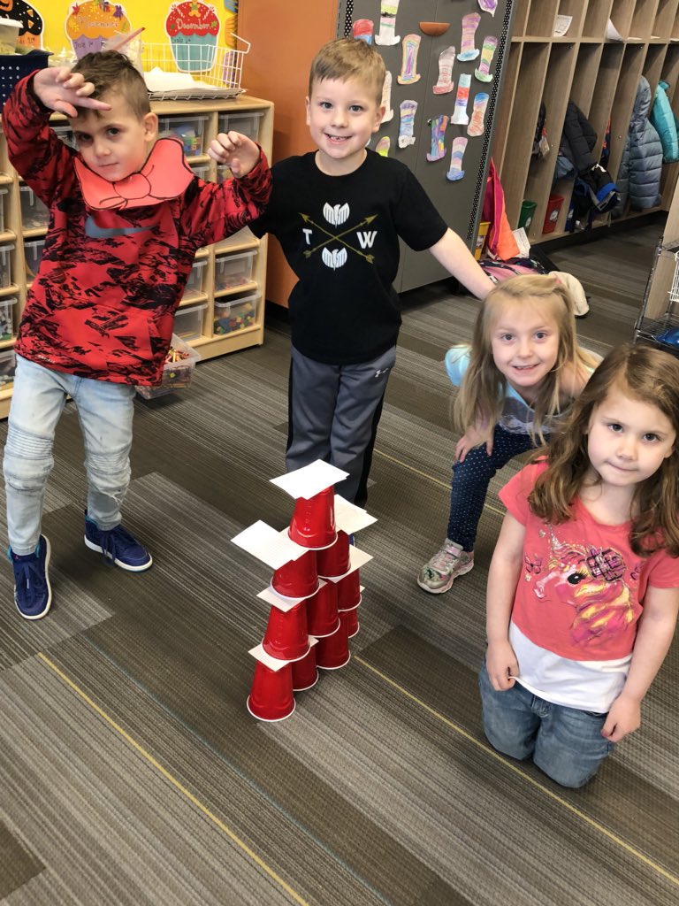 twmellen's tweet photo. Cat In The Hat STEM fun! #happybirthdaydrseuss https://t.co/v9sa7QVzKT