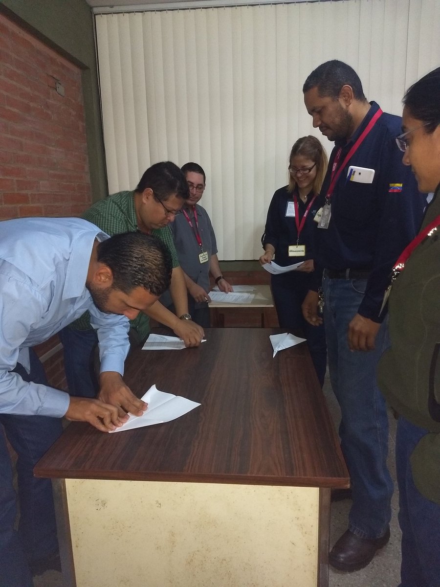 lccabareda's tweet photo. Concluyó curso Formación de Auditores ISO 9001:2015 avalado por la red @isoexpertos gracias por la confianza. Continuemos formando la calidad en las organizaciones @enfoqueradio https://t.co/1KIf3E7eXk