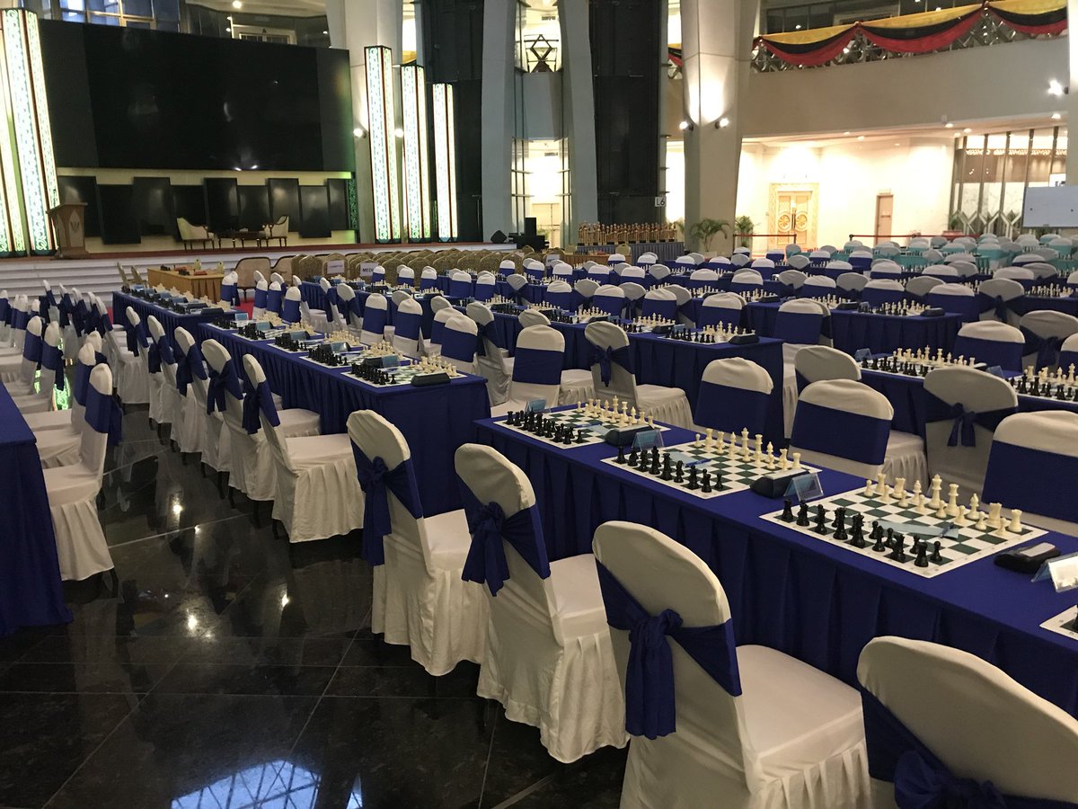 ZMatosen's tweet photo. waiting for opponent..😅😅 https://t.co/DTyeqmfR6h