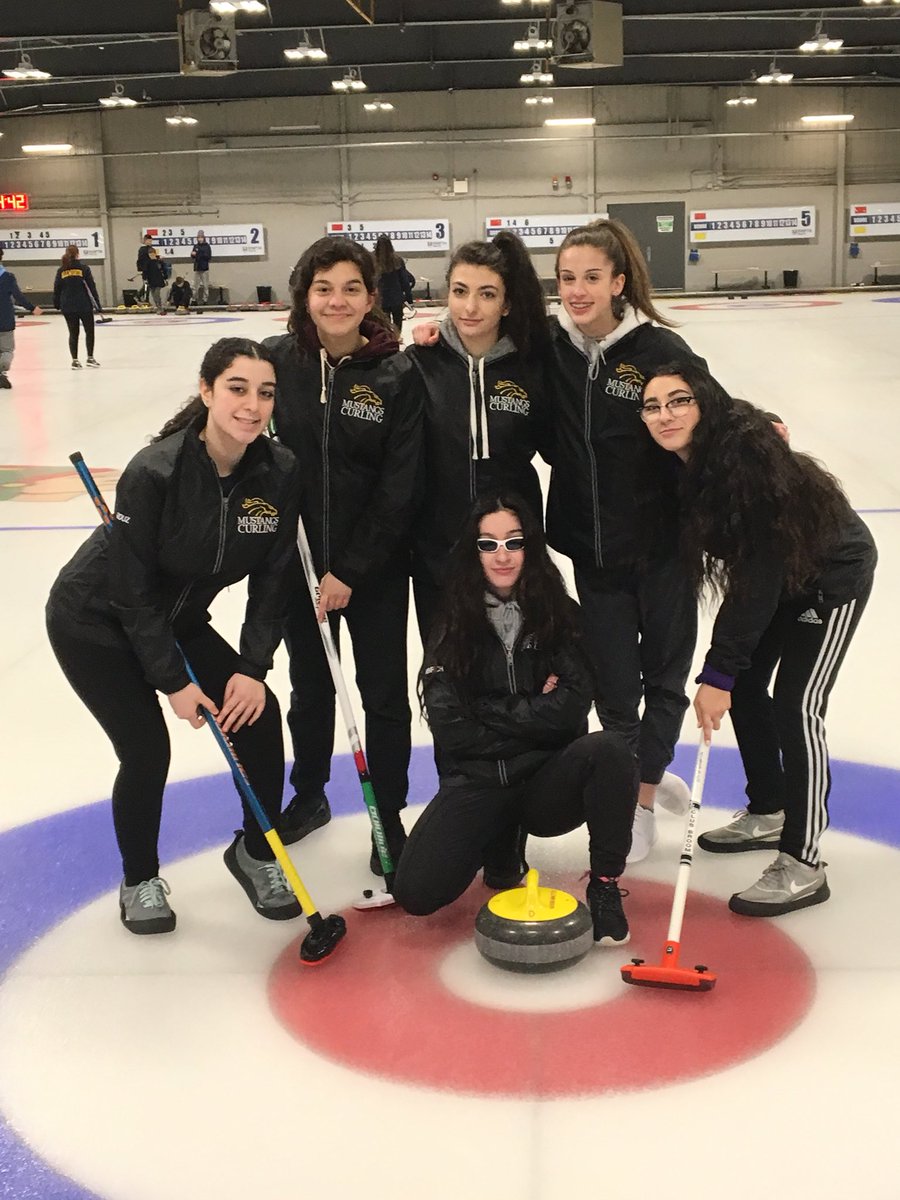 mferro79's tweet photo. Congrats to the junior girls curling team who won their semi final game and advance to the finals on Monday. https://t.co/uWE3PrLiYN