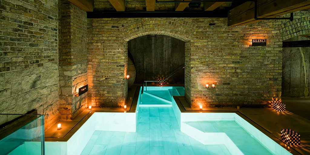 No time to relax? That's the time to do it. Chill yourself where time does not exist. #BeAIRE #AIREAncientBaths #Relax #Weekend