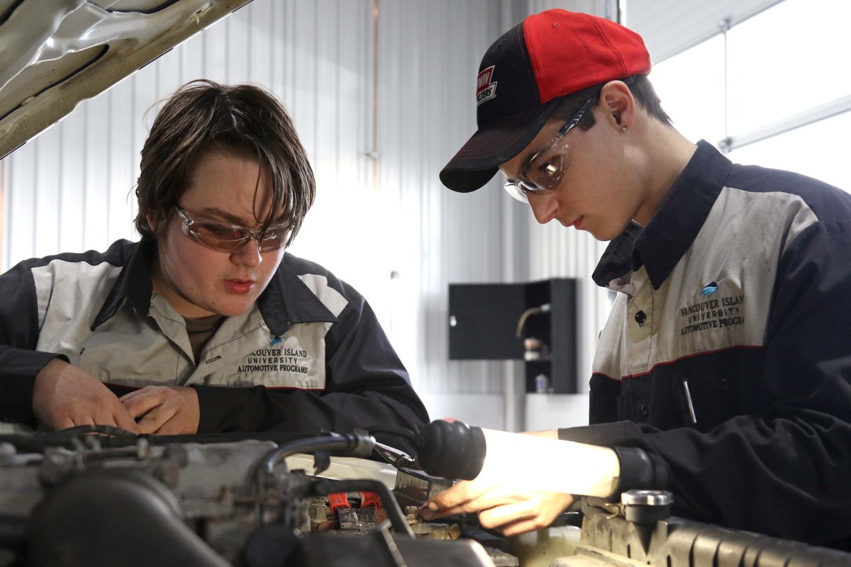 VIUniversity's tweet photo. Renovations to #VIU's Automotive building are driving positive changes for students, thanks to funding from the federal and provincial governments: https://t.co/IXuTJPuD6g #cdnpse #bcpse @BCGovNews @GCNewsroom https://t.co/HzqgKbmasI