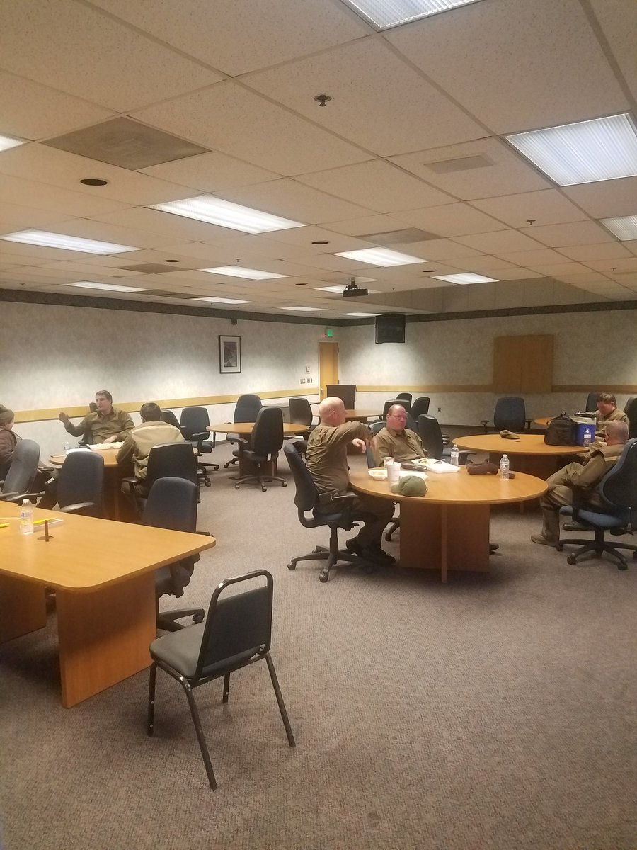WayneMcmillion's tweet photo. Towson Center celebrating 45 days accident free.  Thank you for all the hard work team. #LifeSafely @ChesapeakUPSers @JaniceJMaddox2 @MatthewWGilbert @AnneGooding2 @KevinQ_UPS @UPSTrayceParker https://t.co/oZDLR0CJwv