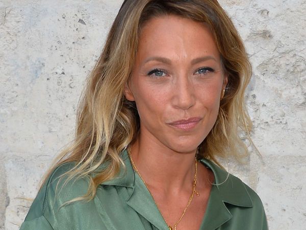 webissimo's tweet photo. César 2018 : Laura Smet soutenue par les applaudissement du public https://t.co/8SWrZhzTnU https://t.co/sIiWlK1KaS