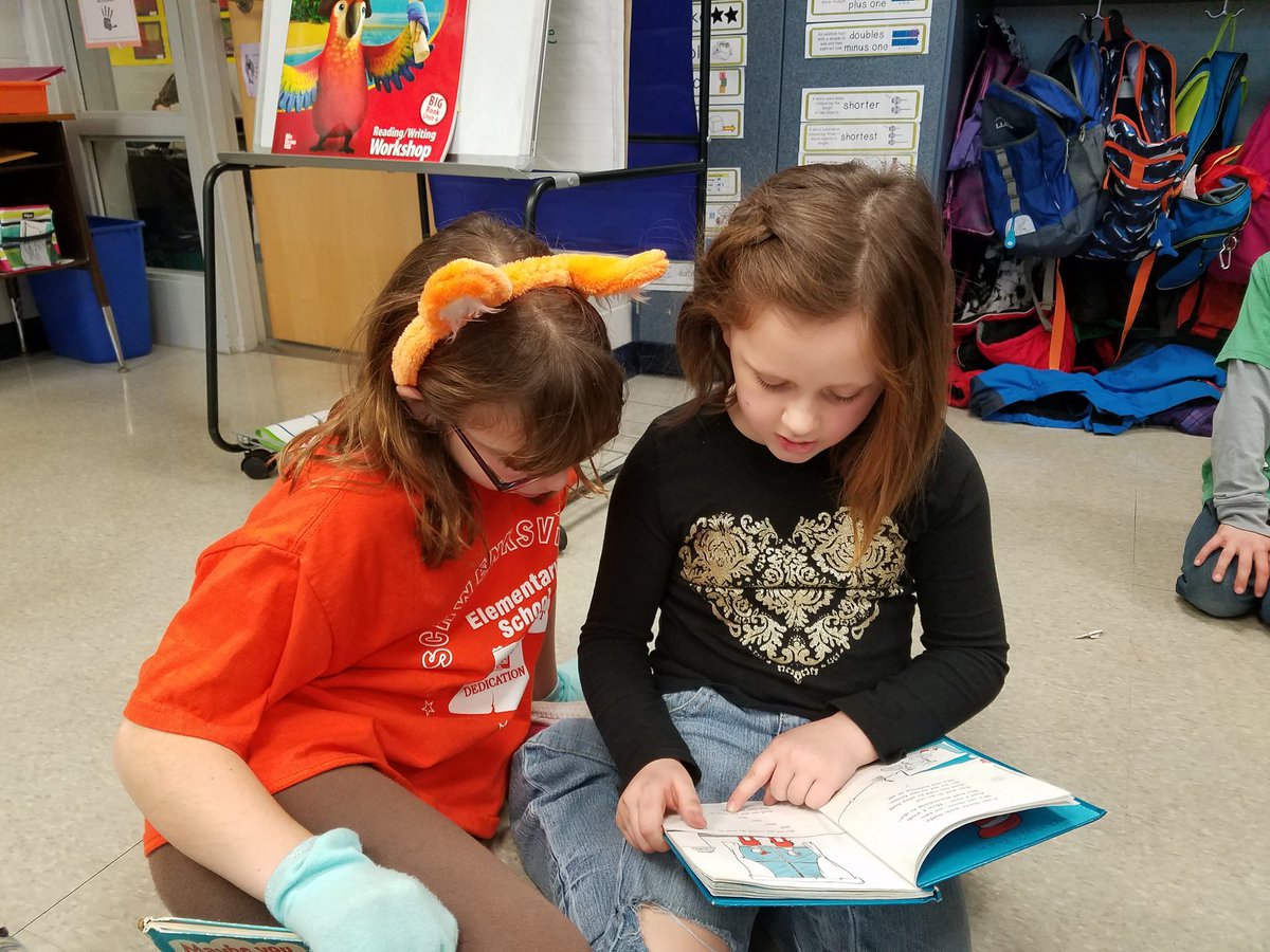obrien1st's tweet photo. Read Across America Week and Dr. Seuss Day with our 5th grade buddies!
#Schwenksvillechat 
#SchwnksvilleES https://t.co/2pWk0kQl6V