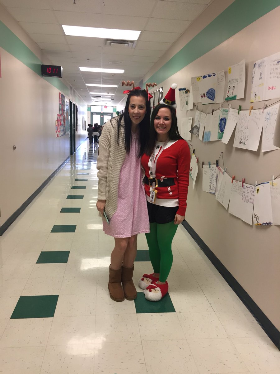 eyeonliteracy's tweet photo. Coyote staff get in the spirit of celebrating the birthday of Dr. Seuss! @CFBISD @McWhorterES #mcwpln https://t.co/NDM1QyRPM4
