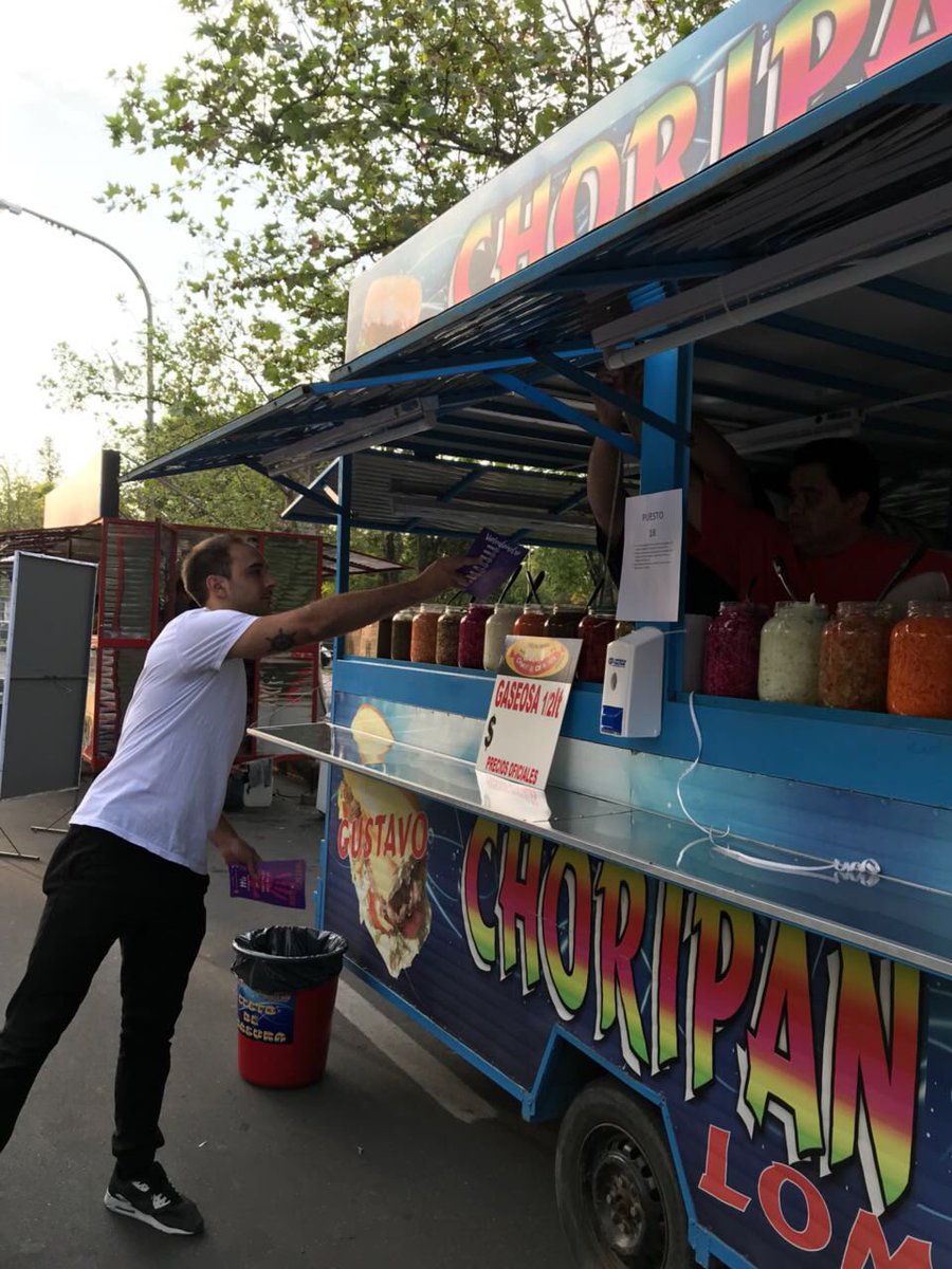 elgringotorres's tweet photo. Última #JRecorrida💪🇵🇱
Estuvimos en el Festival Mundial del Humor y Choripán en Córdoba con @JRCbaCapital concientizando sobre👇
👉 Violencia de Género
👉 Alcohol 0 en 🚙 Rutas
👉 Donación de Órganos
Felicitaciones @ramonjmestre gran festival hay en la ciudad !!! 💪🇵🇱 https://t.co/WhEcBH6guN