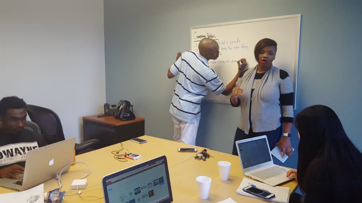NueWayStudios's tweet photo. “The strength of the team is each member. The strength of each member is the team.” Phil Jackson
Our team is working hard to achieve our dream.
#team #teamwork #brand #branding #brandagency #nuewaystudios #business #amazing #professional #nueway https://t.co/lnepRSNY3x