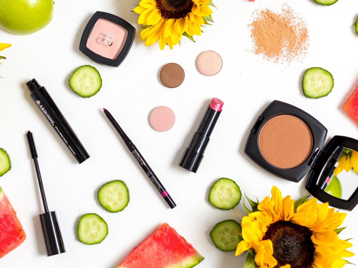 Arbonne® Makeup contains skin-loving botanical ingredients like watermelon extract with antioxidant properties so you can look &amp; feel gorgeous. bit.ly/2oAI42b #ArbonneMakeup #Arbonne #Makeup #VeganMakeup #Vegan #GlutenFree