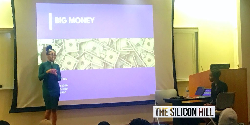 In #DCtech news: There is a full house at the <a href="/afrohackshu/">AfroHacks 👩🏾‍💻👨🏽‍💻👨🏿‍💻👩🏿‍💻👩🏽‍💻</a> hackathon at <a href="/HowardU/">Howard University</a> — despite the ongoing #windmaggedon. #AfroHacks