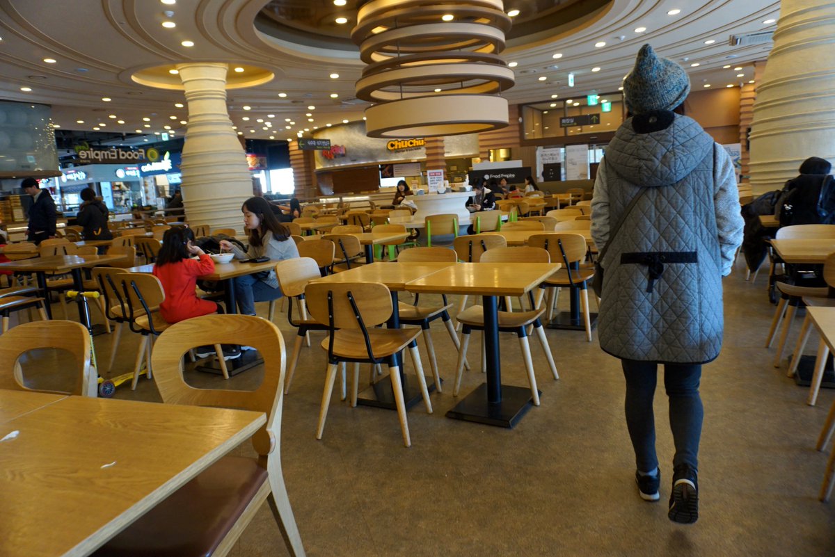 nnadtech's tweet image. 이천롯데프리미엄아울렛 맛집, 푸드엠파이어
경기도 이천시 호법면 위치 백자동 3층 식당가
(영업시간)10:30~20:00
이천롯데프리미엄아울렛 백자동 3층에 식당가가 있습니다.
매운돈까스 9,500원 
베이컨크림파스타 8,500원