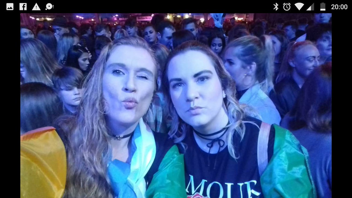 LauraRoseBusby1's tweet photo. @scarybirdakacaz @thescript @TheScript_Danny  https://t.co/yG3DMn5mjq