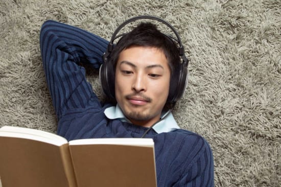 誰が音楽を聴いているのか 若者でさえ最近の曲を知らない現状記事に 何の曲も街角に流れていないのでは知りようもない など感想 Togetter 誰が音楽を聴いているのか 若者でさえ最近の曲を知らない現状記事に 何の曲も街角に流れていないのでは知りようもない など感想 Togetter