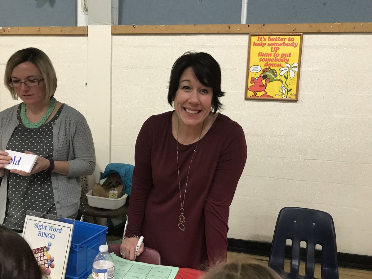 west_wildcats's tweet photo. A successful Family Literacy Night at OMS. So many West teachers and families! A GREAT night had by all. https://t.co/n0x61lXTWu