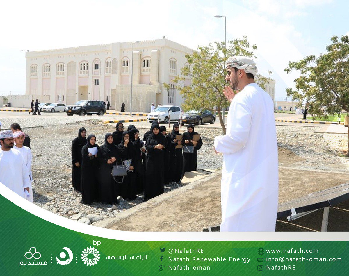 NafathRE's tweet photo. Here is the constellation of engineers who participate and interact in #Mustadeem Workshop in #Shinas_Collage_of_Technology
#Oman_Energy_Development
#Nafath
#BP https://t.co/Prd0bbDslZ