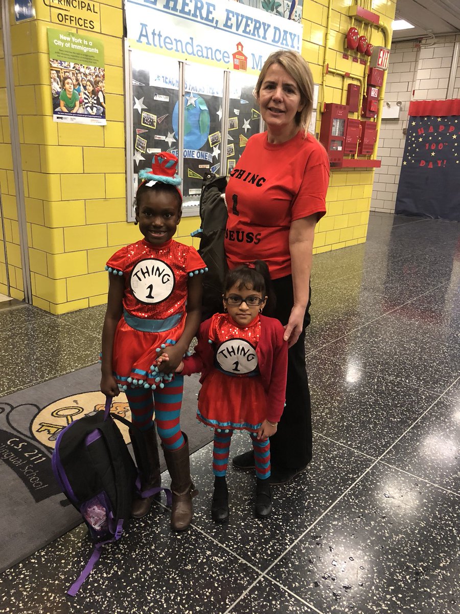 CS211Dist12's tweet photo. Dr Suess Day!https://t.co/EEWdb53jUn https://t.co/GBIVZldCss