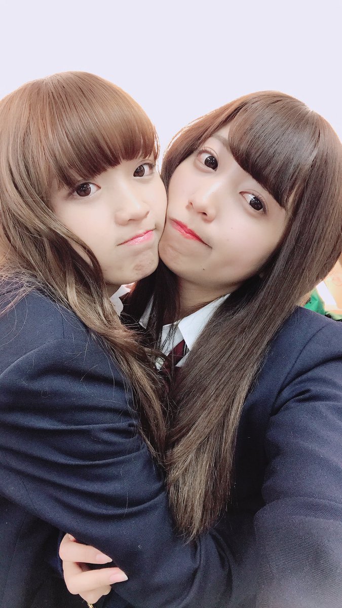 ゆん ヴァンゆん בטוויטר 実は最近 恋チャ っていう ドラマにゆんもちょいちょい 出演させてもらってます んでその撮影の合間に大好きな ねおたむとイチャイチャしていた時の 写真をペタペタ 顔が似てきた気がするんだけど カップルでも