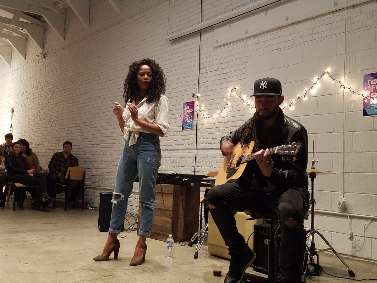 Lauran's tweet photo. What a cool concept, secret live shows. Check out if @sofarsounds is coming to your city! #sofarla https://t.co/fPgS3eacIB