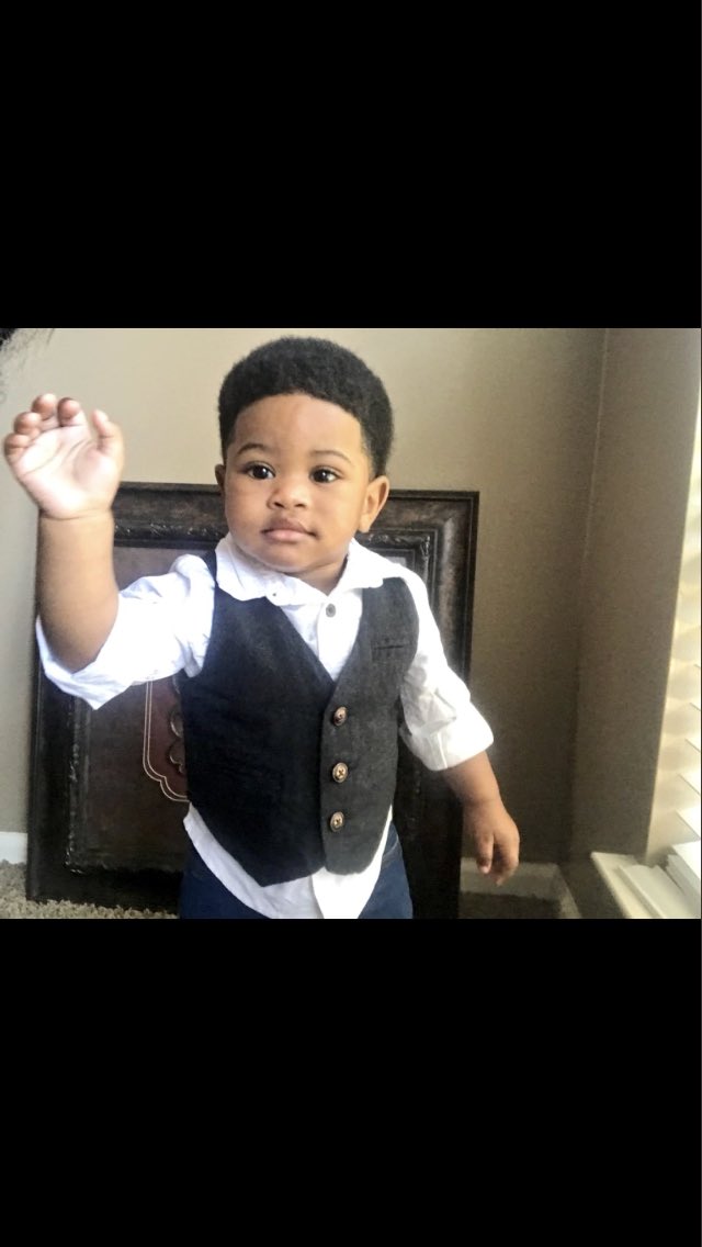 Stymetra's tweet photo. Nephew look just like his daddy #10times #FreeReez https://t.co/wPfsNoHCFz