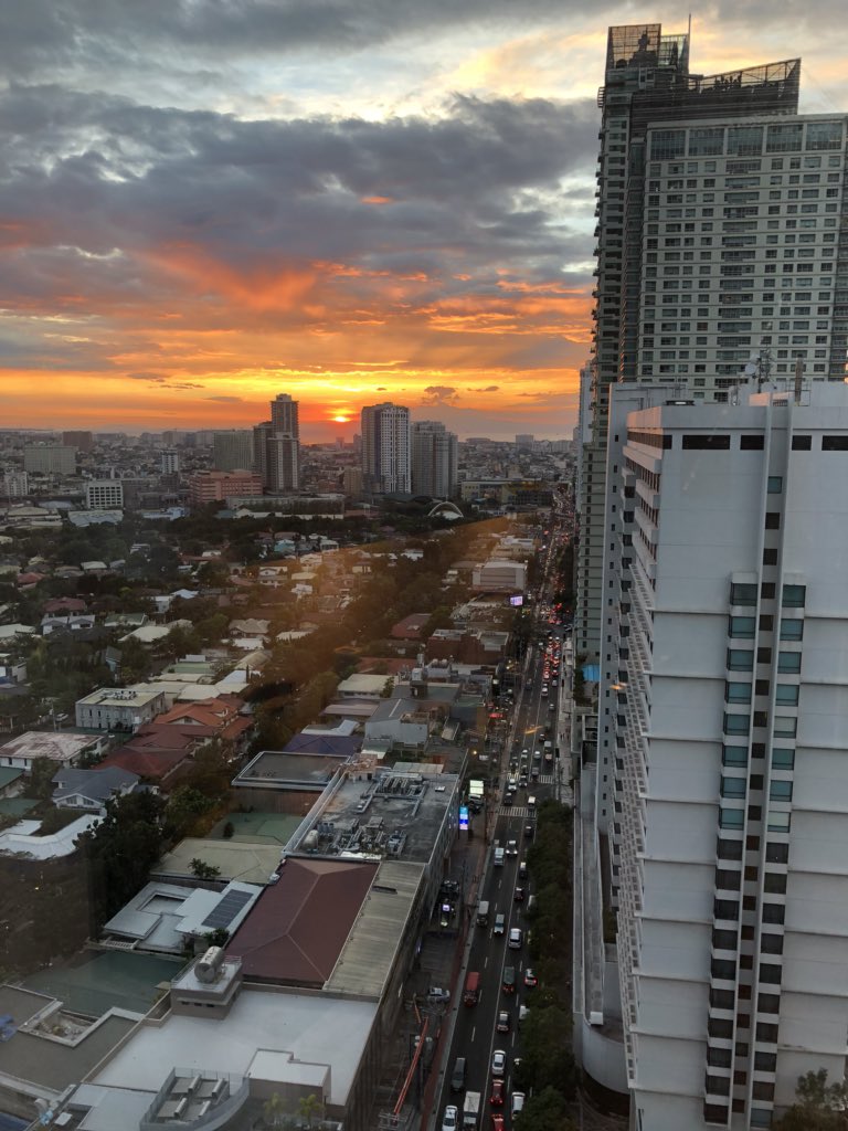 BradAbsher's tweet photo. Kitchen window #rafflesmakati https://t.co/2X3xPWzilB