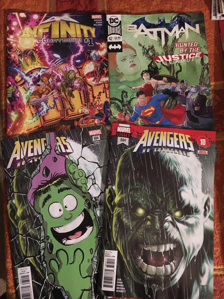 TomBrevoort's tweet photo. AVENGERS #684 with the return of the Hulk. @skottieyoung ‘s variant cover on this is great! INFINITY COUNTDOWN by @GerryDuggan @AaronKuder & friends begins. And from @DCComics, I’ll read the new BATMAN. #marvelbundle https://t.co/CTLsfcPYQy