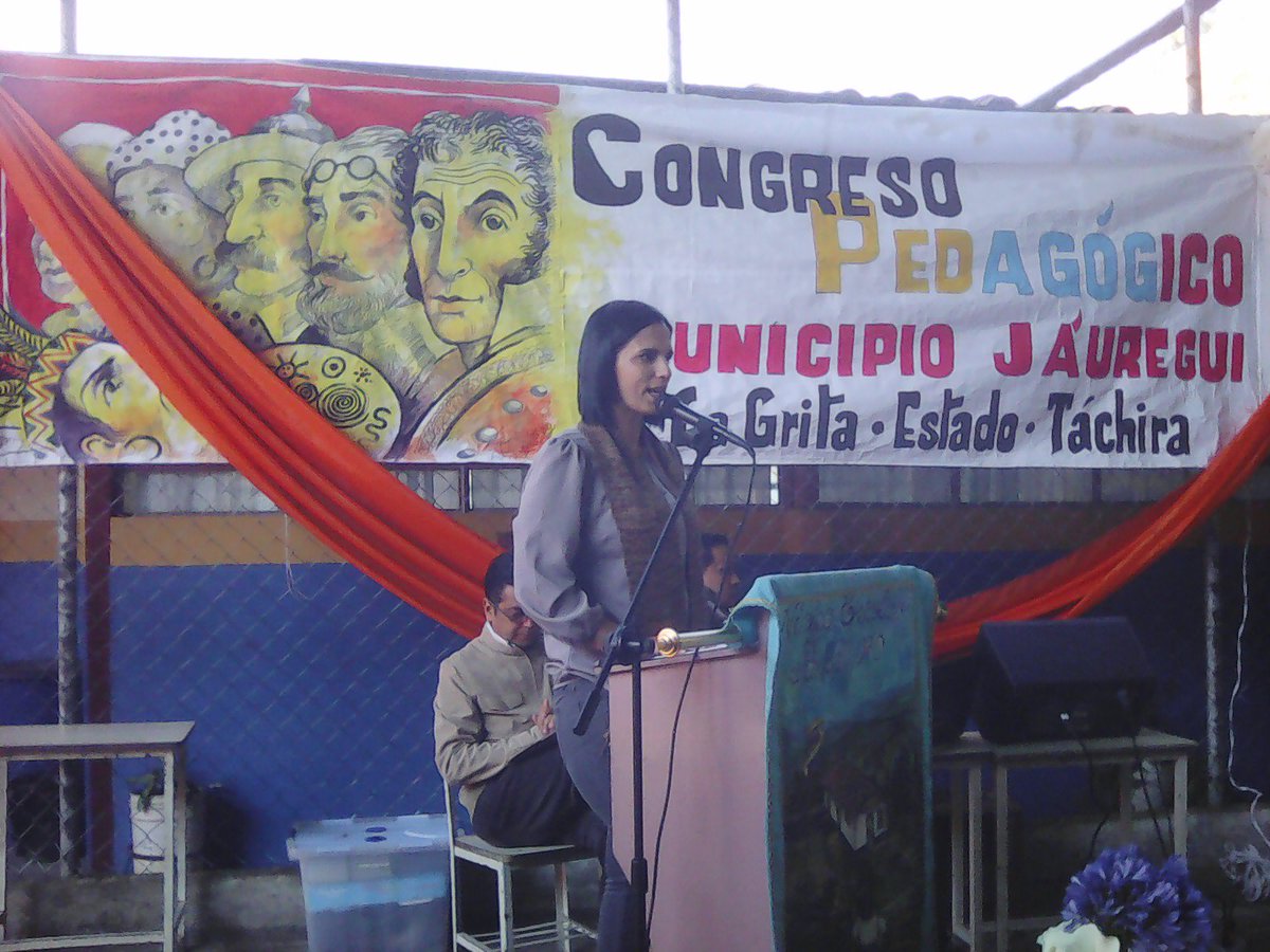 CRAC7JAUREGUI's tweet photo. #JaureguiCPM2018 #2da  JORNADA  #CONGRESO PEDAGÓGICO MUNICIPAL 2018 #LA  GRITA #APERTURA  .@jaureguic72015  .@CLIFPJauregui .@CLIFPMTACHIRA .@Crazet2011 .@ZonaEducTachira  .@MPPEDUCACION .@cen_araguaney .@JauaMiranda .@MmsrTachira  .@charlychaves https://t.co/pvJuXqTnXU
