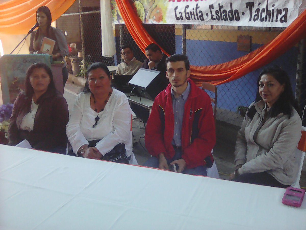 CRAC7JAUREGUI's tweet photo. #JaureguiCPM2018 #2da  JORNADA  #CONGRESO PEDAGÓGICO MUNICIPAL 2018 #LA  GRITA #APERTURA  .@jaureguic72015  .@CLIFPJauregui .@CLIFPMTACHIRA .@Crazet2011 .@ZonaEducTachira  .@MPPEDUCACION .@cen_araguaney .@JauaMiranda .@MmsrTachira  .@charlychaves https://t.co/pvJuXqTnXU