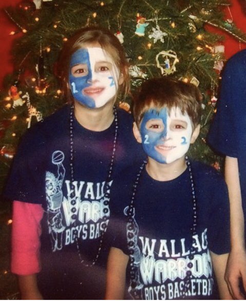 TJMac3232's tweet photo. Happy Bday Bro Bro #wavesdon’tdie https://t.co/0YXKGneeMI