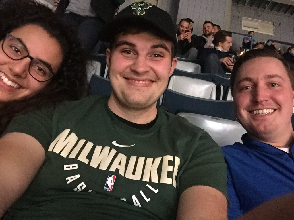 JJent35's tweet photo. #KohlsBucksFan @jendeb13 @B_oneil_12 https://t.co/XIxZBIABHY