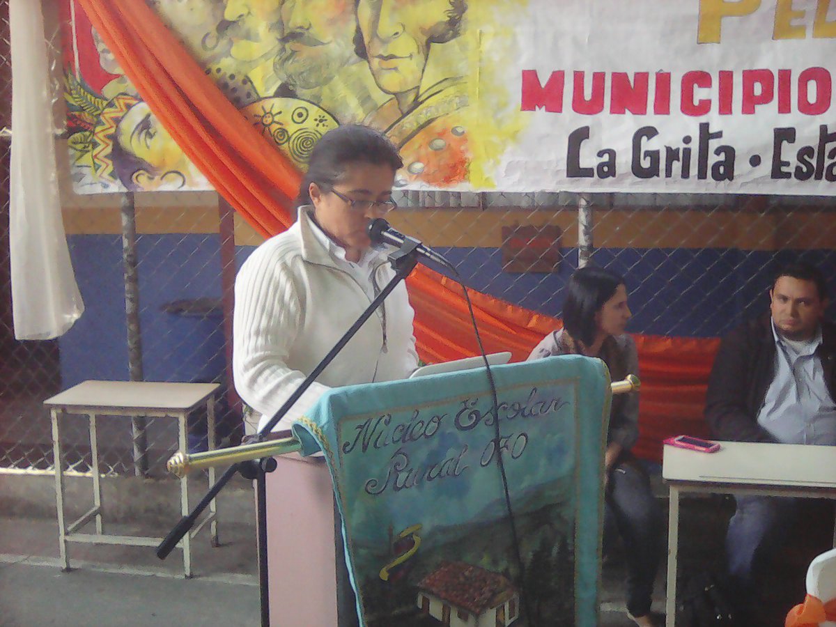 CRAC7JAUREGUI's tweet photo. #JaureguiCPM2018 #2da  JORNADA  #CONGRESO PEDAGÓGICO MUNICIPAL 2018 #LA GRITA#PONENCIAS FINALES #CIERRE .@jaureguic72015  .@CLIFPJauregui .@CLIFPMTACHIRA .@Crazet2011 .@ZonaEducTachira  .@MPPEDUCACION .@cen_araguaney .@JauaMiranda @MmsrTachira  .@charlychaves https://t.co/6OHMKf1zjm