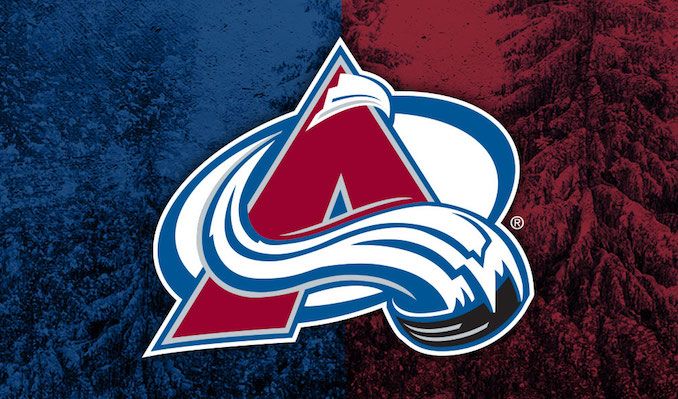 BrosNorthfield's tweet photo. COME WATCH AVALANCHE BEAT THE MINNESOTA WILD!!!  RETWEET THIS TWEET AND SHOW YOUR SERVER OR BARTENDER AND RECEIVE A FREE BEER!!! https://t.co/bCxttUByc7