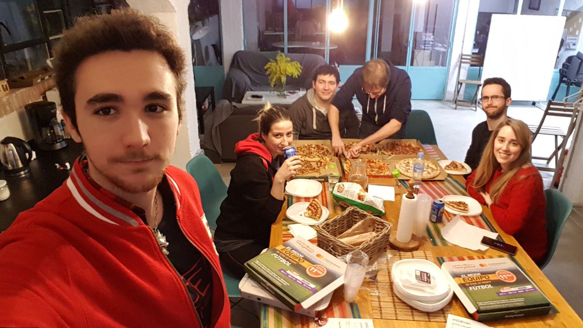 Primer día de #GameJam con <a href="/AEVmadrid/">AEV Madrid</a> !! 💪