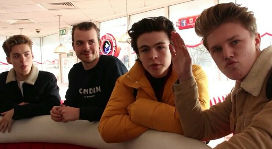 Official_NHCPH's tweet photo. BTS of @NewHopeClub 's #NHCTigerFeetVideo 

https://t.co/sSGHRLLqaD https://t.co/LPvlcS24EH