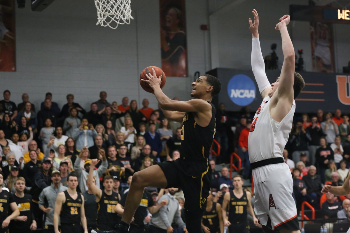ODUAthletics's tweet photo. What a night to be a Panther! @ODUPanthers_MBB pulls the upset over No. 11 Findlay in Croy, 68-66 to advance to the @GreatMidwestac championship! https://t.co/pBiBjf0jMO