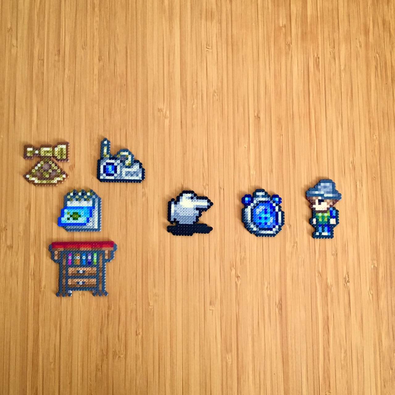 Kakko 釣り人 やったね 死なずにすんだなんて つまんないなあ このnpcに向かって拳を握りしめたテラリアンは数知れず 鬼畜な子供 に魚を貢ぎ 頭を下げ続けて得たアクセを集め ようやく完成したfish Finder 魚群探知機 涙で画面が滲んで見えるぜ