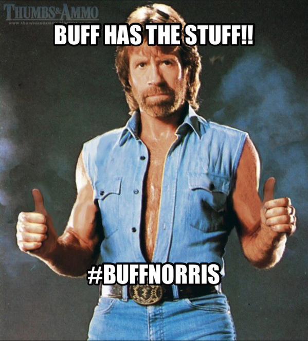 evltwnHD1's tweet photo. Foot on throat time. Put these assclowns away... #ownthehangar✈️#playoffpush🏆#GOJETSGO #RedWingsSuck💩#BuffNorris👊 https://t.co/ZG0eQ39bbi