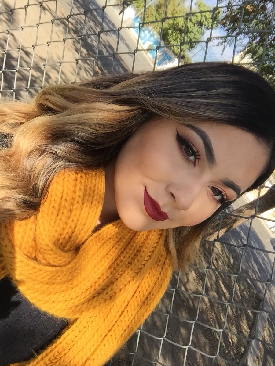 stxphaa's tweet photo. I need to get cute asap https://t.co/rcH0hwuHTA