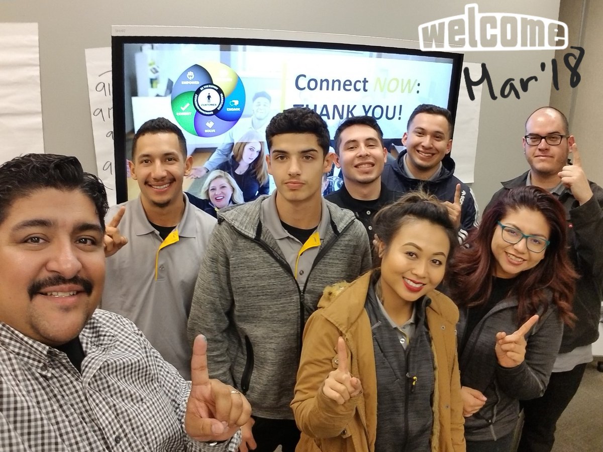 IvanArbizu's tweet photo. Please help me WELCOME our newest #AmazingLA @sprint employees! They are ready to go #Aboveandbeyond for our customers! #gettingbettereveryday #WorksForMe #SprintNow #ConnectNow @SprintULearning https://t.co/xo2287dsNh