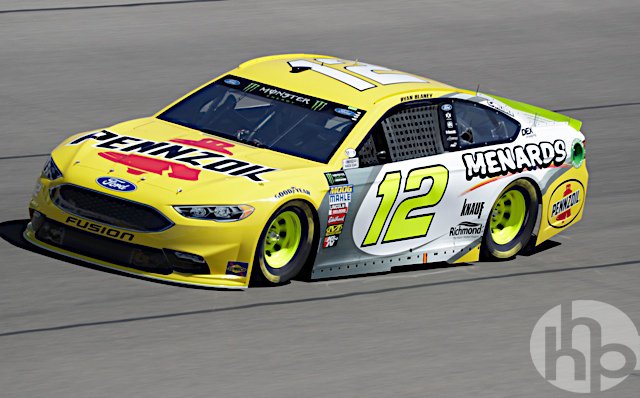HHinsonPhoto's tweet photo. Ryan @Blaney starting from the pole position this Sunday at @LVMotorSpeedway. #NASCARGoesWest https://t.co/jmFZr8ABkl