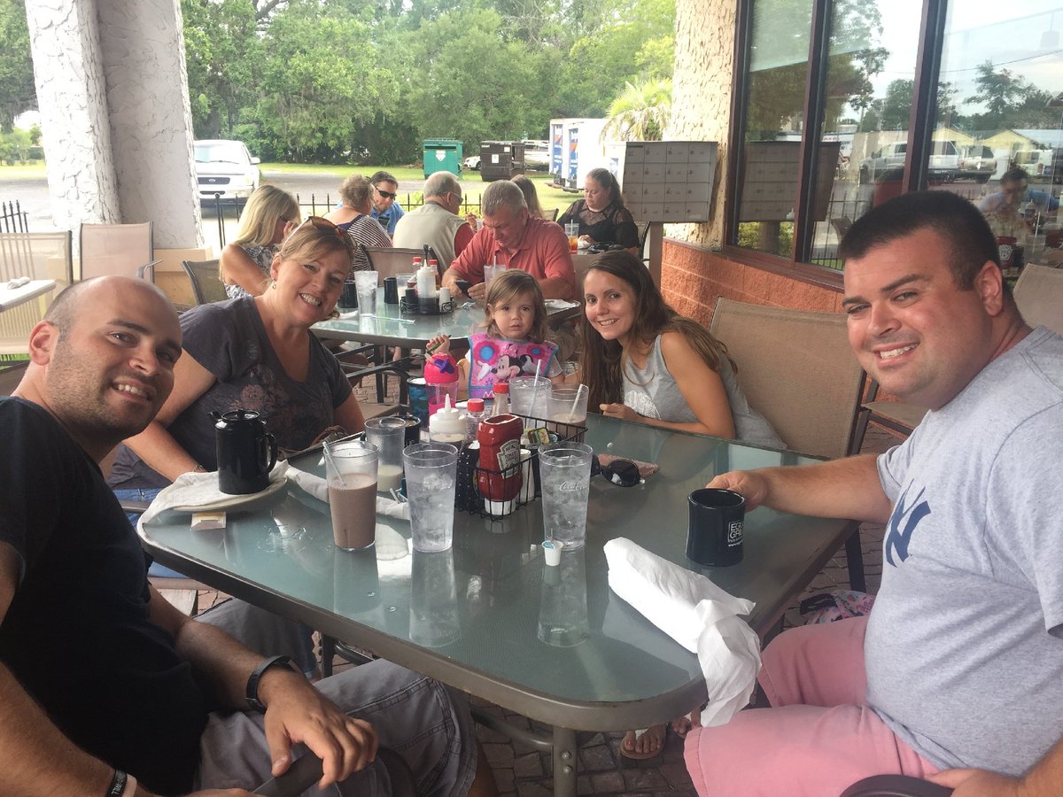 EUGGardenCity's tweet photo. Family Friendly! Mother Approved! https://t.co/FFwphYonIx