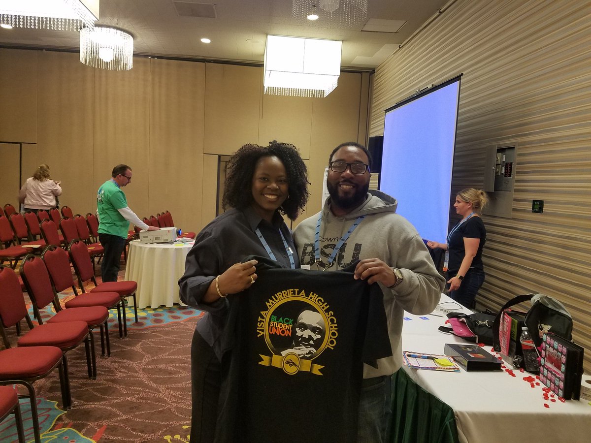 joinUBSUC's tweet photo. Shout out to @vmhsBSU for having such an amazing #bsu program and adviser @ShondaBurrus ...w/ @ruck81 #cada18 https://t.co/FFXjtuTNX1